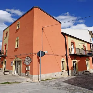 Gli Zii Di Sicilia Italy